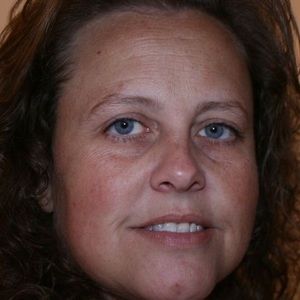 Meet your Posher, Dena